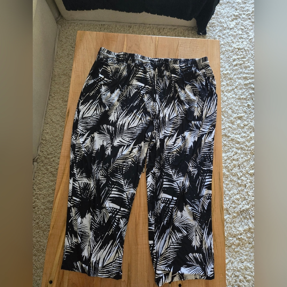 Attitude flowy pants